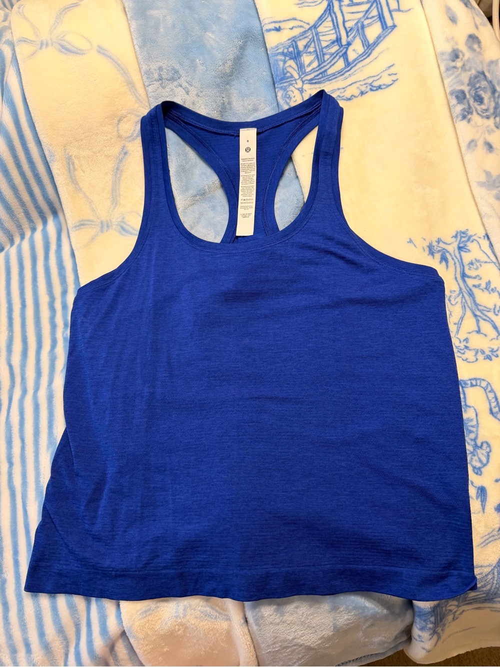 Lululemon swiftly tech tank waist length size 8
